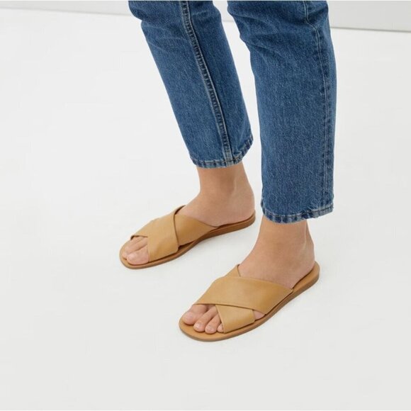 Everlane The Day Crossover Sandals in Light Taupe New Womens Slides Flats - Picture 3 of 13